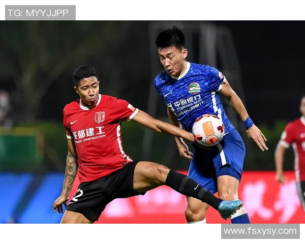 成都足球队技术争议引发热议球迷与专家各执己见探讨战术选择